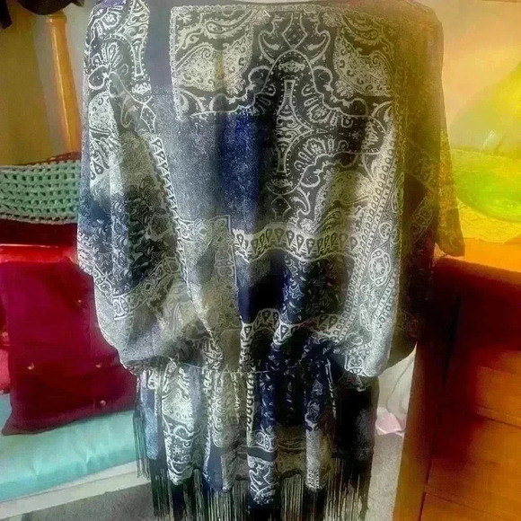 NWT bathing suit coverup - Picture 2 of 3